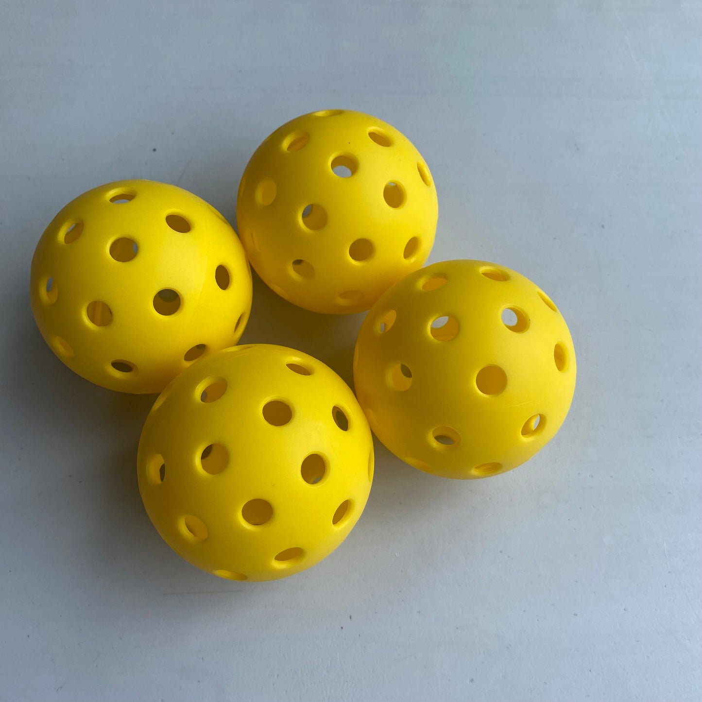 Palisade Pickleball Ball Indoor Outdoor 40 holes (4 pieces per pack)